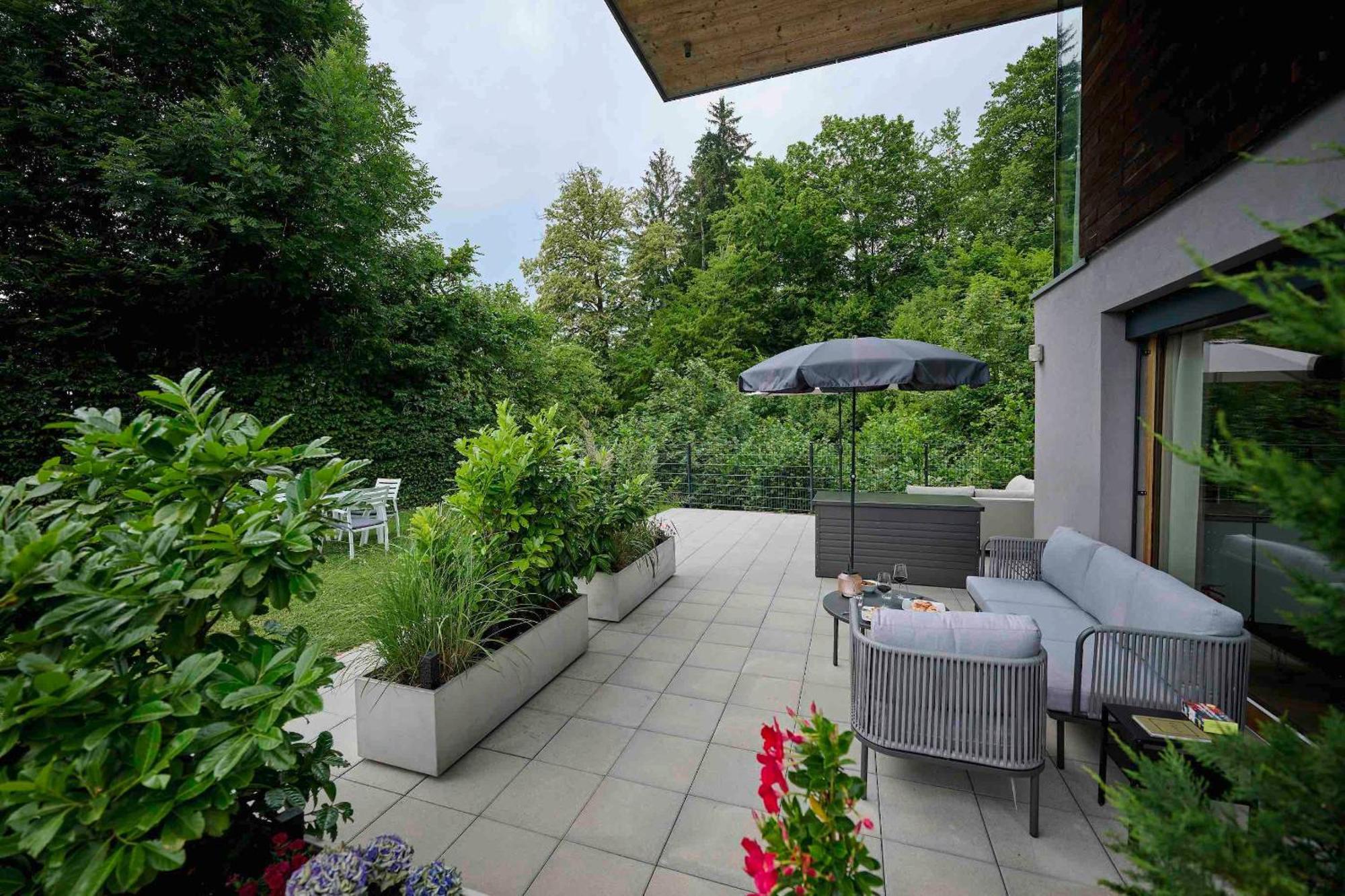 Charmantes Apartment Im Gruenen Bregenz Exterior photo