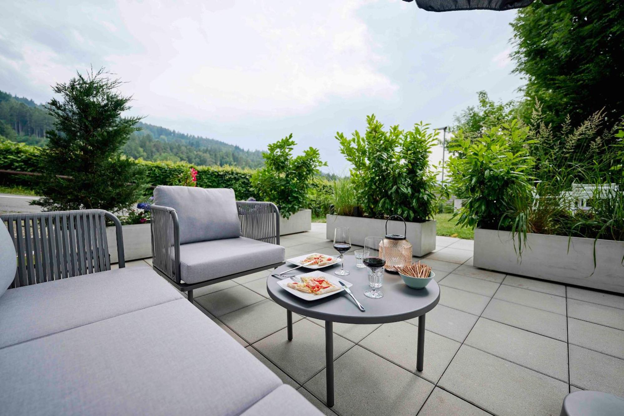 Charmantes Apartment Im Gruenen Bregenz Exterior photo